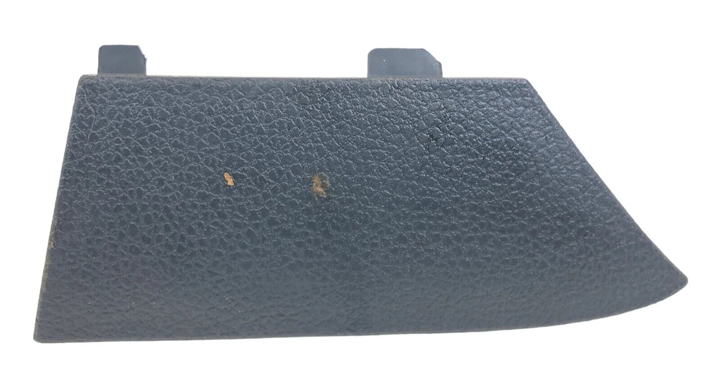 2011-2018 VOLKSWAGEN JETTA SEDAN FRONT RIGHT DOOR PANEL HANDLE ACCESS COVER