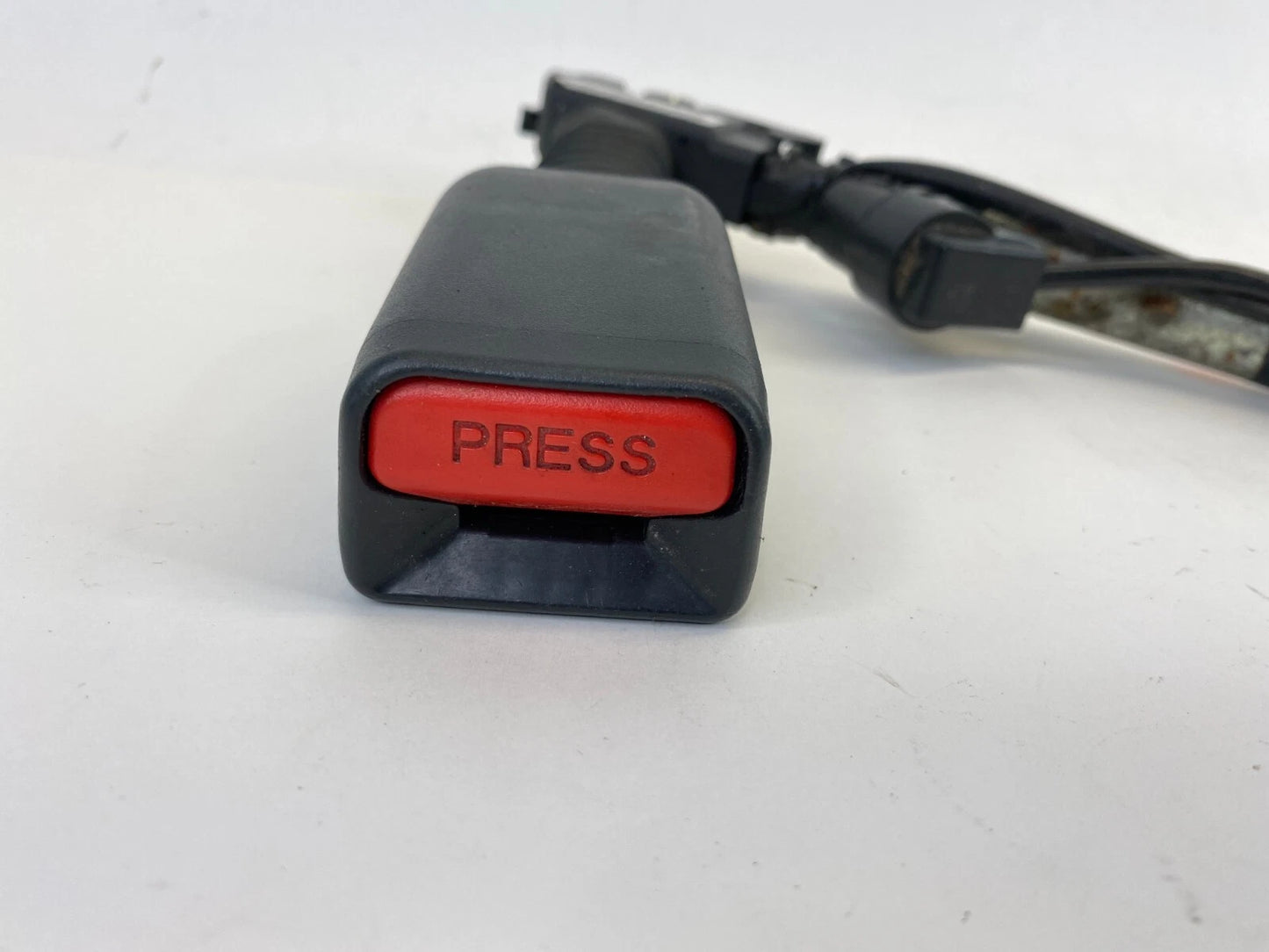 2007 2008 ACURA RDX FRONT RIGHT PASSENGER SEAT BELT BUCKLE PRETENSIONER OEM