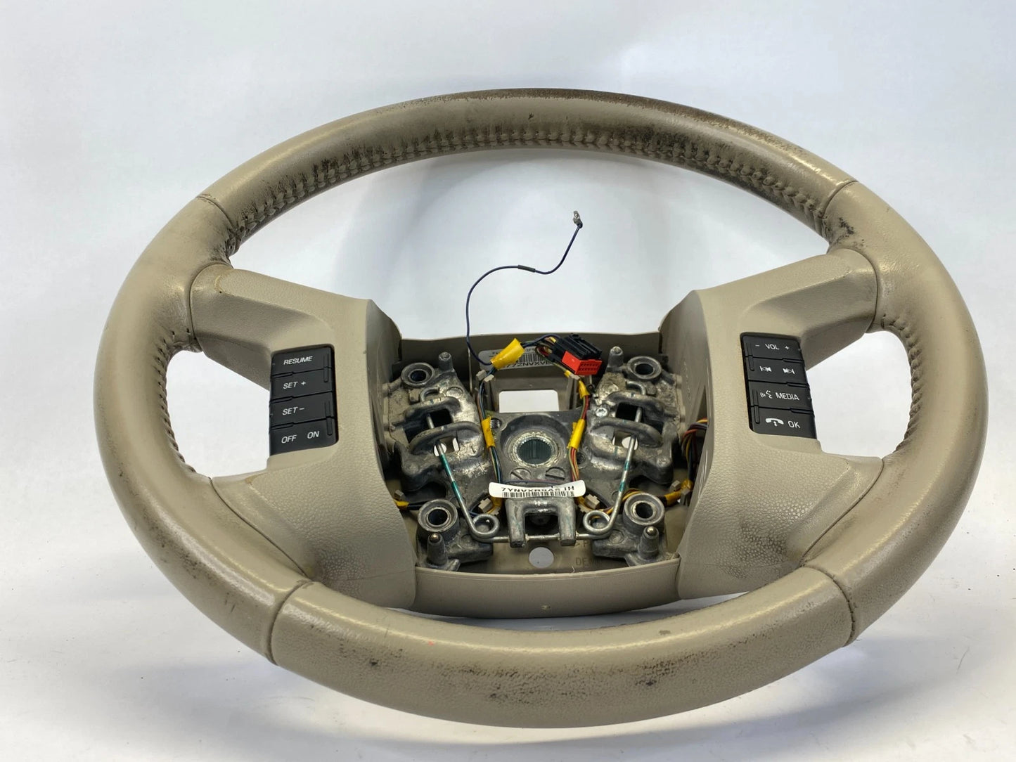 2009-2012 FORD ESCAPE 09-11 MARINER STEERING WHEEL W/ CRUISE & AUDIO SWITCH
