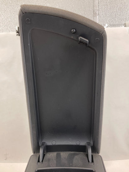 2004 05 2006 BMW X3 CENTER CONSOLE ARMREST ARM REST LID COVER TOP 341262203 OEM