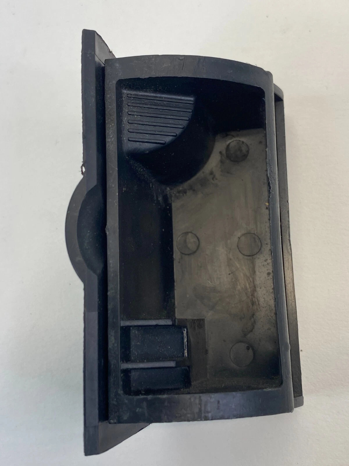 12 13 14 15 16 CHEVROLET SONIC REAR BACK CENTER CONSOLE STORAGE COMPARTMENT OEM