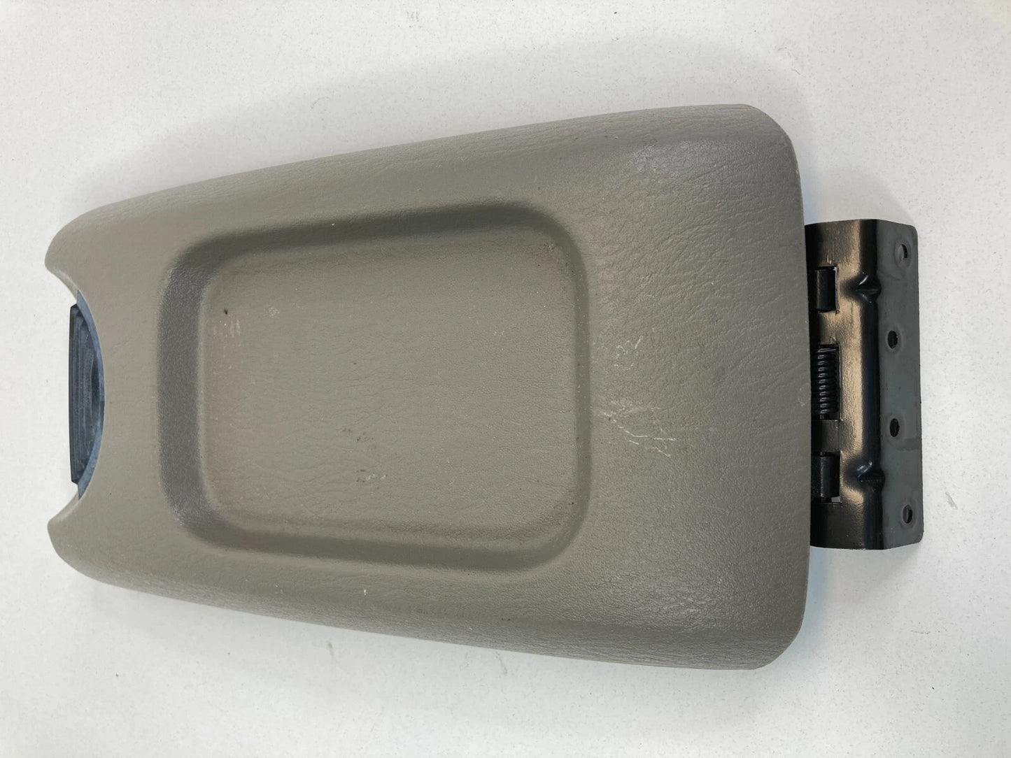 2001-2003 CHRYSLER TOWN & COUNTRY CENTER CONSOLE ARM REST ARMREST LID COVER OEM