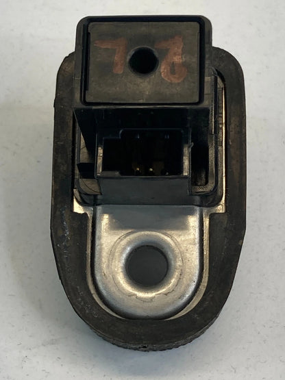 2009 2010 NISSAN CUBE REAR LEFT DRIVER SIDE DOOR LIGHT AJAR JAMB SWITCH BUTTON