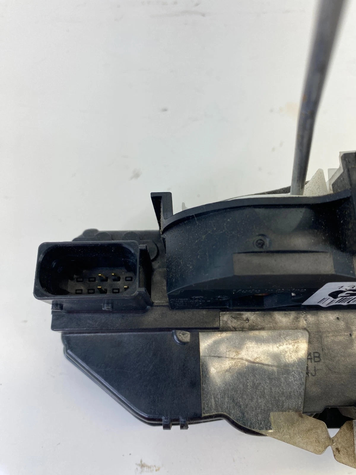 2011-2016 CHEVROLET CRUZE FRONT RIGHT PASSENGER DOOR LOCK LATCH 13579523