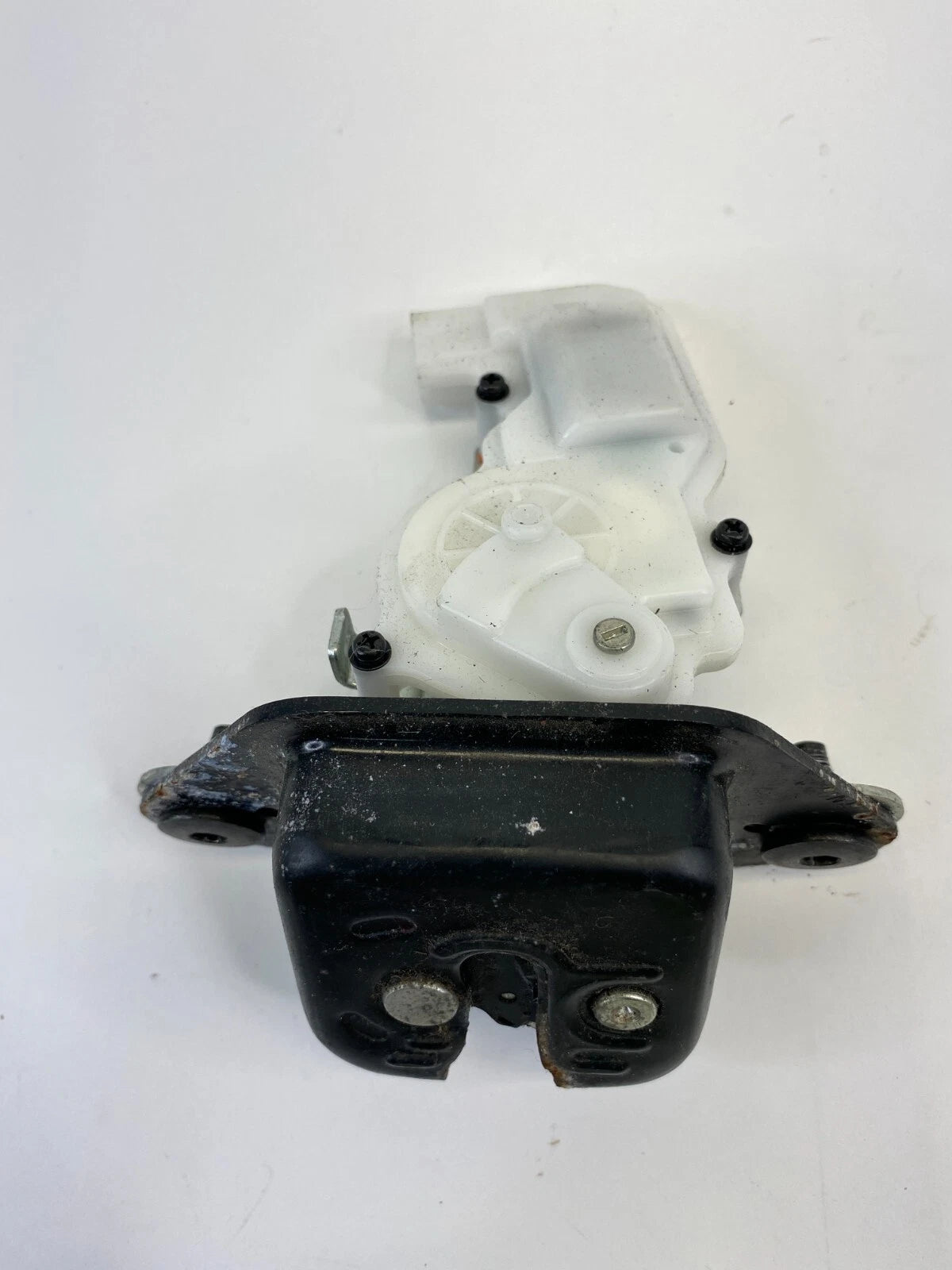 2007-2009 ACURA RDX SUV 4-DR 2.3L REAR TRUNK TAILGATE LID LOCK LATCH ACTUATOR