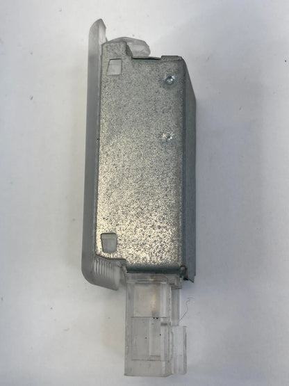 2009-2022 VW VOLKSWAGEN TIGUAN FRONT DASH INTERIOR COURTESY LIGHT LAMP OEM