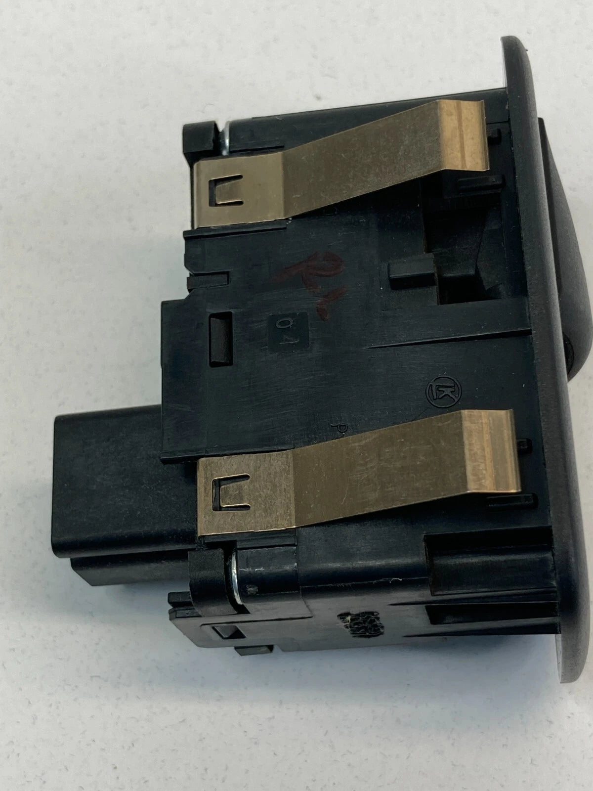 2008-2010 CHRYSLER TOWN & COUNTRY REAR LEFT BACK POWER WINDOW SWITCH 4602539AA