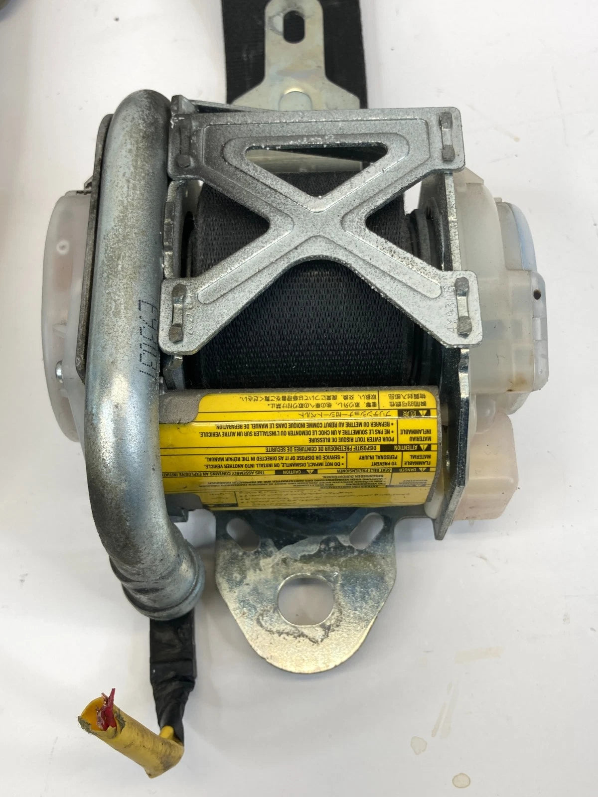 07-12 MITSUBISHI GALANT FRONT RIGHT PASSENGER SEAT BELT RETRACTOR 2028922 OEM