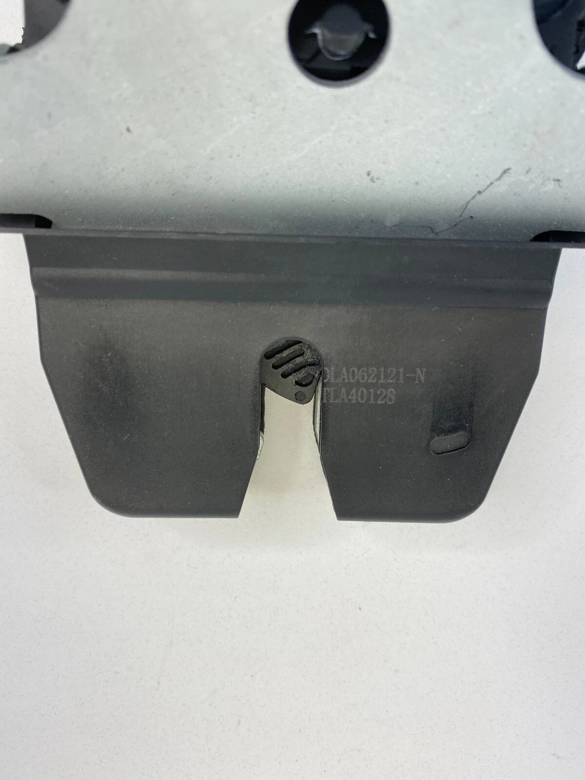 2012 13 14 15 16 17 2018 FORD FOCUS SEDAN REAR DECK LID TRUNK LOCK LATCH OEM