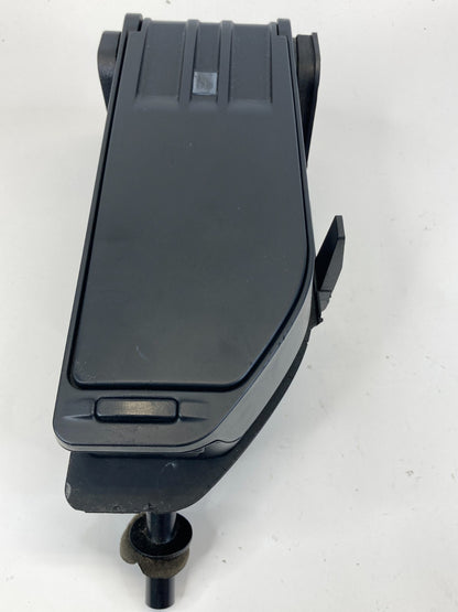 2006 2007 BMW 530xi Center Console Armrest Storage Compartment Tray 51167112395