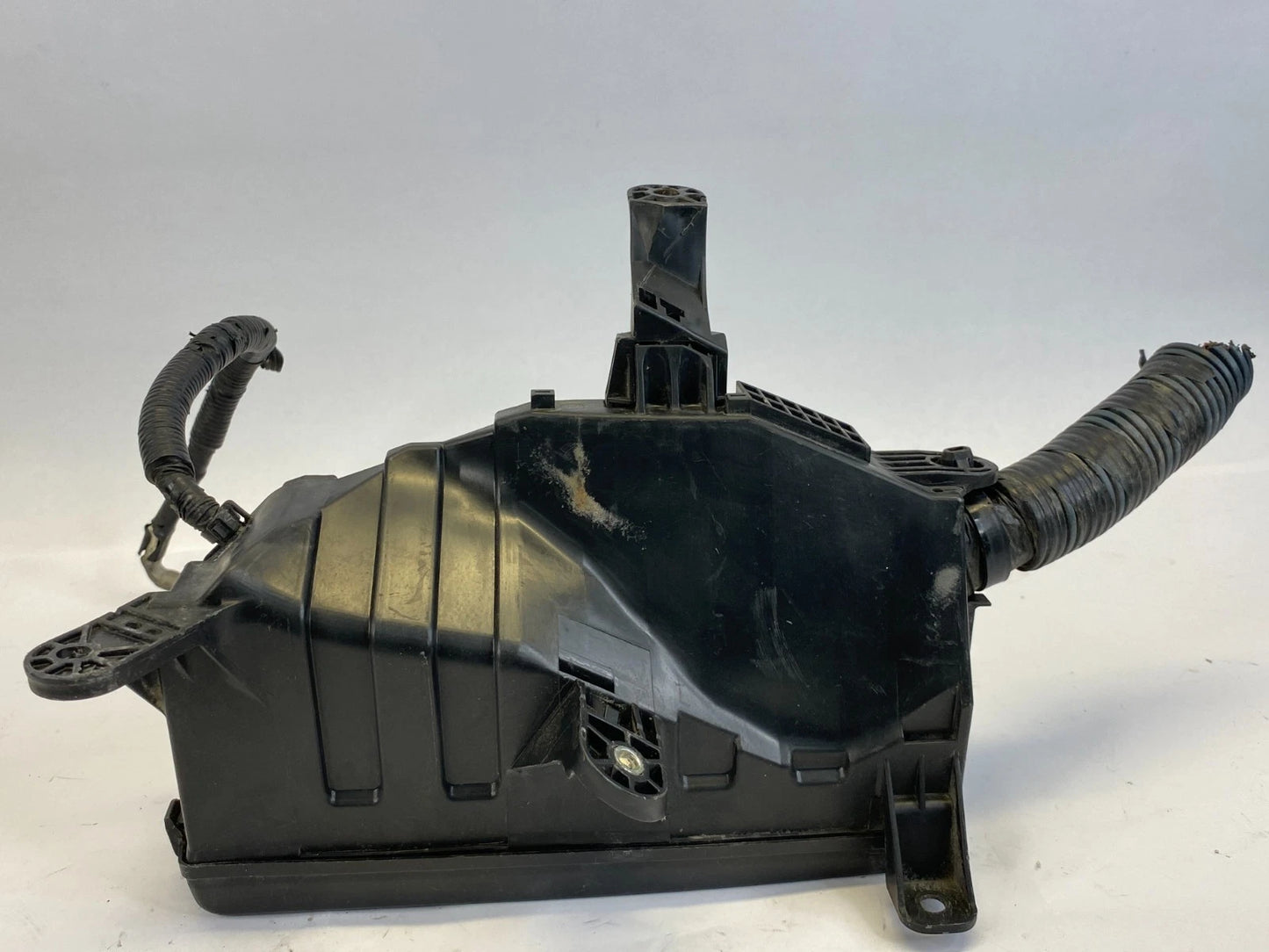 2007-2011 LEXUS GS350 3.5L ENGINE FUSE BOX RELAY JUNCTION BLOCK W/ HARNESS OEM