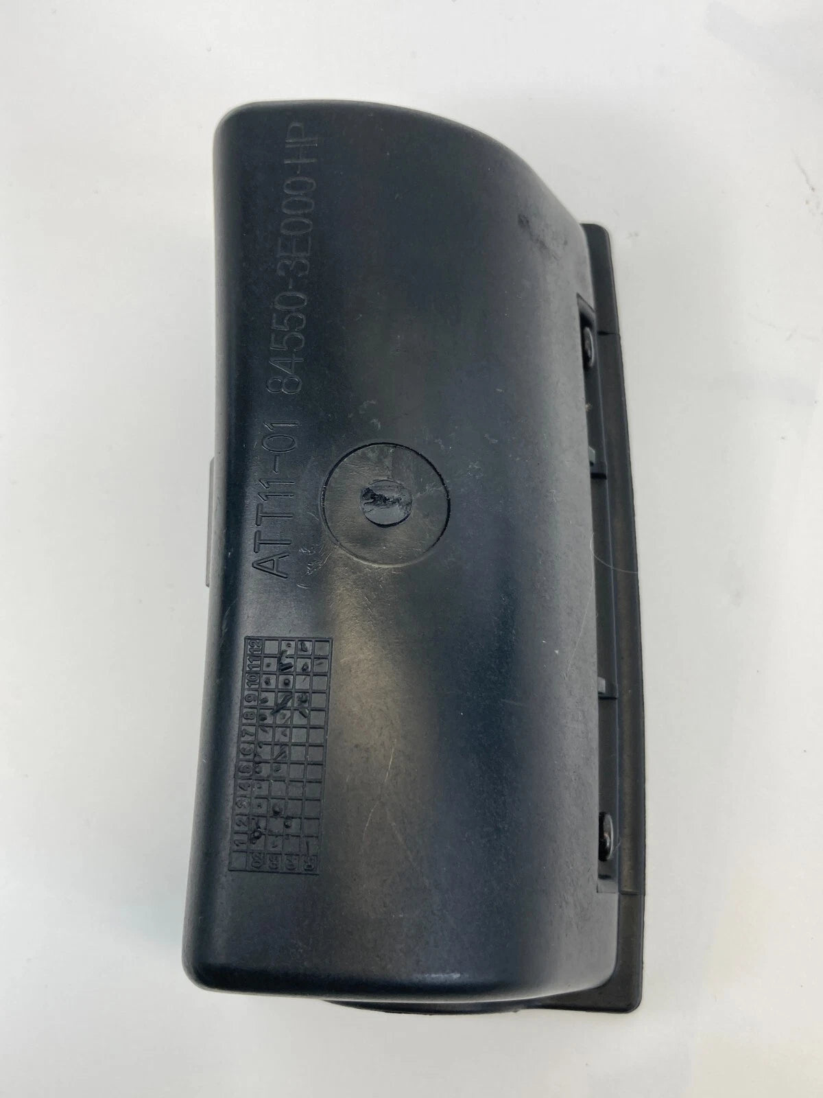 2003-2006 KIA SORENTO CENTER DASH ASHTRAY ASH TRAY TRIM PANEL 84550-3E000 OEM