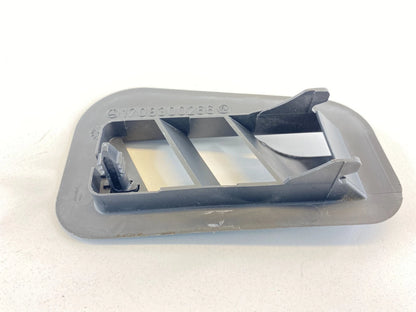04-08 CHRYSLER CROSSFIRE COUPE FRONT PASSENGER SIDE LOWER AIR VENT 1708300266