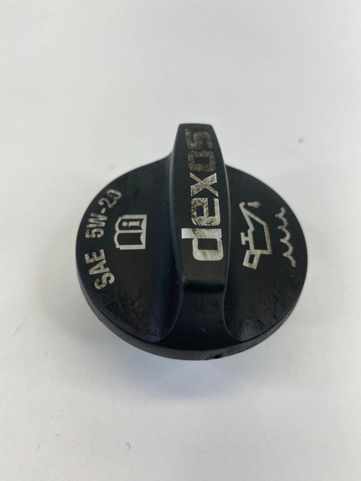 2013-2019 CHEVROLET MALIBU 2.5L ENGINE OIL FILLER FLUID CAP LID COVER SAE 5W-20