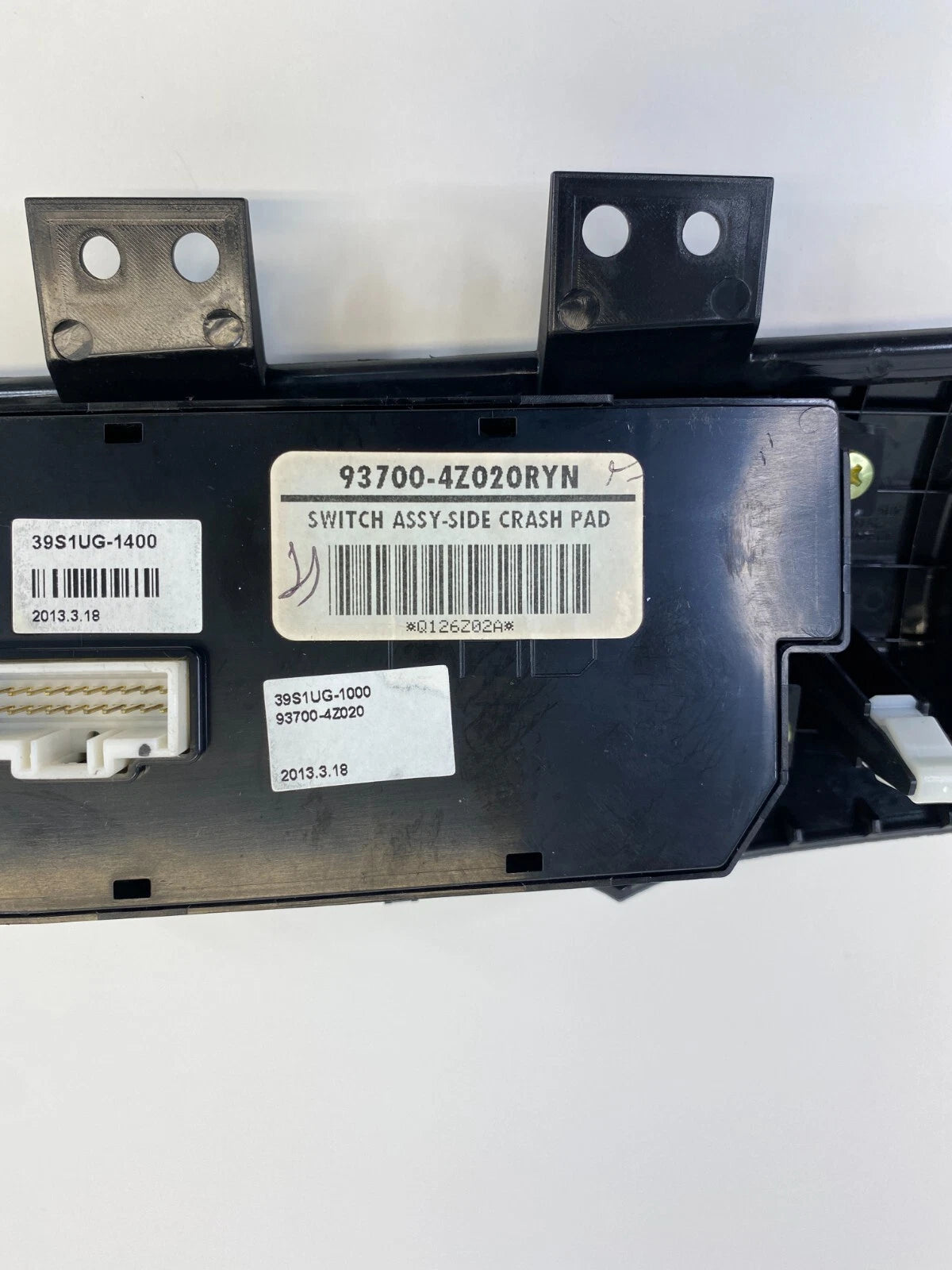 13-16 HYUNDAI SANTA FE ACTIVE ECO TRACTION CONTROL DIMMER SWITCH 93700-4Z020