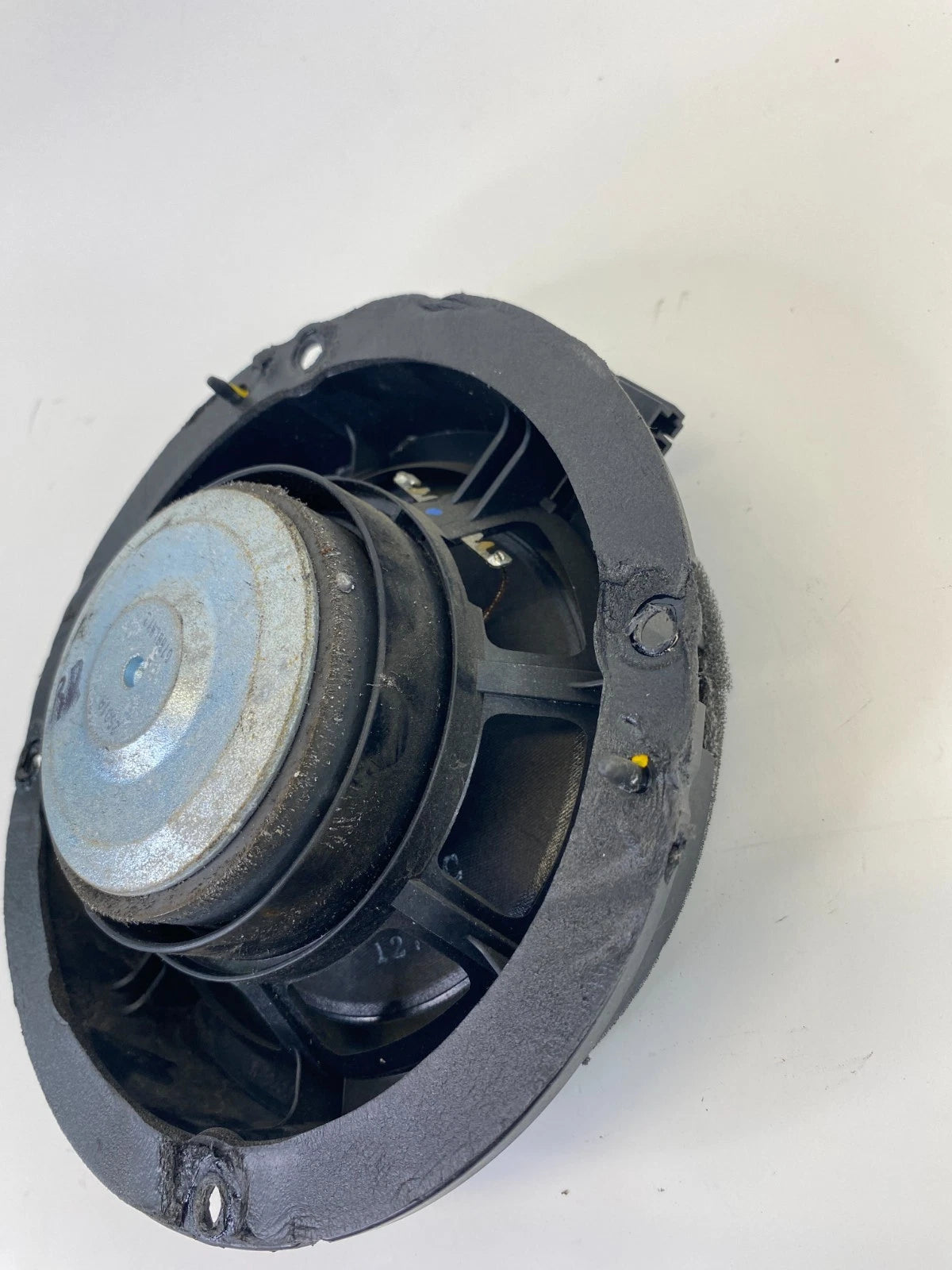 2006-2010 HYUNDAI SONATA REAR RIGHT DOOR AUDIO SPEAKER 96330-3K700 OEM