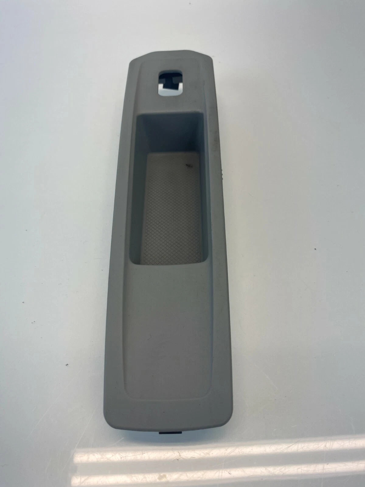 03-07 Cadillac CTS 04-06 SRX Front Right Passenger Window Switch Cover Trim OEM