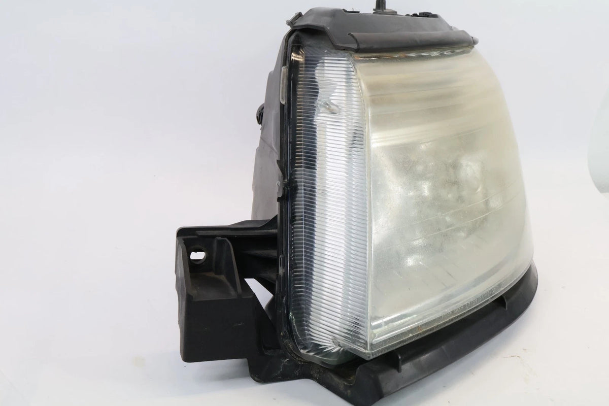 2008 2009 FORD TAURUS LEFT DRIVER SIDE HEADLIGHT HEADLAMP OEM 8G13-13006-A