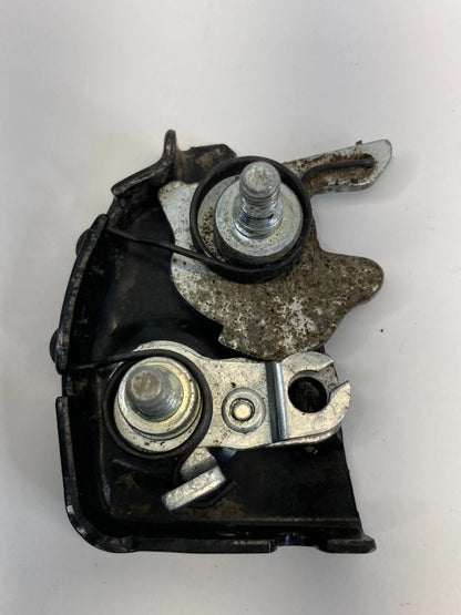 2009-2014 VW VOLKSWAGEN ROUTAN REAR LEFT SLIDING DOOR HOLD OPEN LOCK LATCH OEM