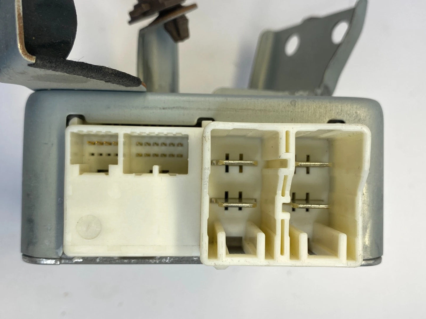 2006-2009 TOYOTA PRIUS POWER STEERING CONTROL MODULE COMPUTER OEM 89650-47102