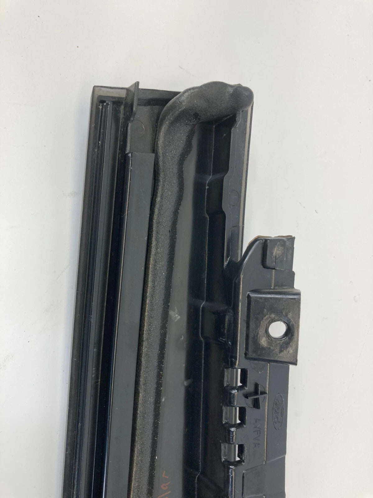 2013-2020 FORD FUSION REAR RIGHT BACK SIDE DOOR REARWARD APPLIQUE MOLDING TRIM