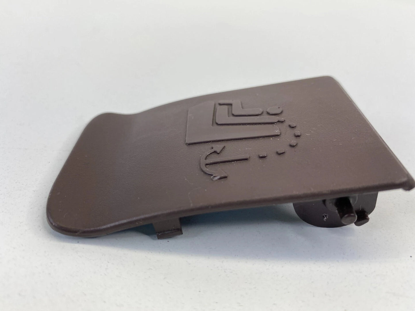 10-13 KIA FORTE REAR DECK SHELF CHILD SEAT RESTRAINT ANCHOR COVER OEM 856121M500