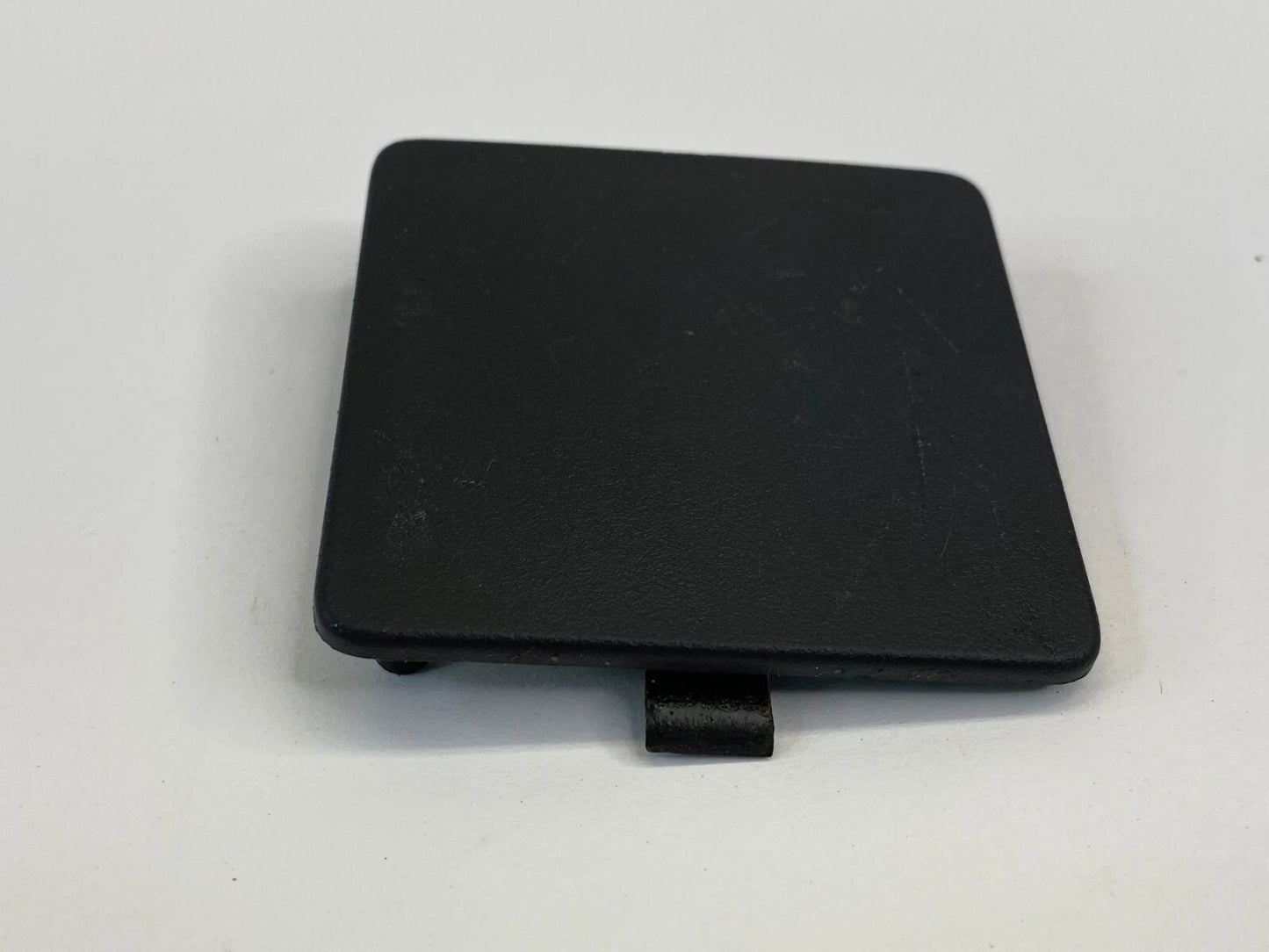 2009-2017 CHEVY TRAVERSE INTERIOR FLOOR SEAT BOLT COVER TRIM BEZEL BLACK