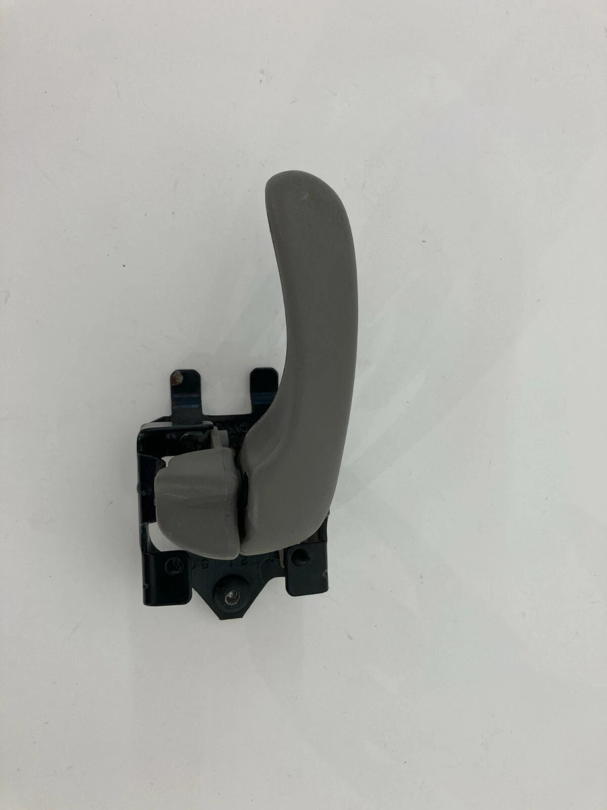 2000-2005 CHEVROLET IMPALA INTERIOR INSIDE DOOR HANDLE LEFT DRIVER SIDE ASSY OEM