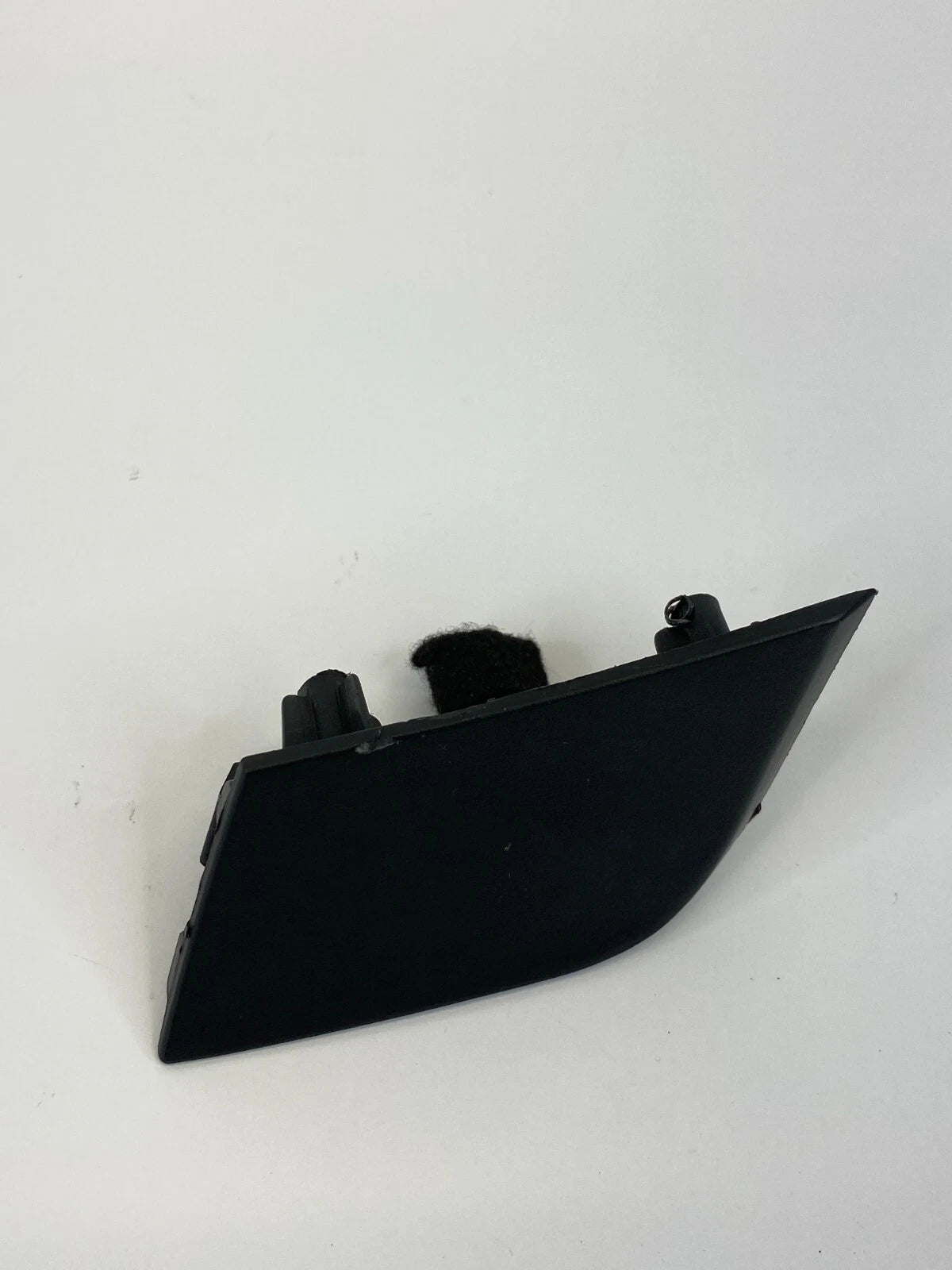 2007-2011 CHEVROLET AVEO FRONT RIGHT PASSENGER DOOR HANDLE BEZEL COVER TRIM CAP