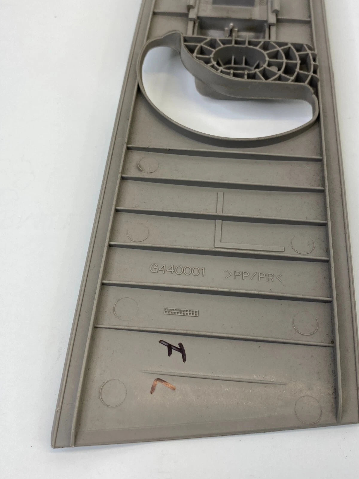 1998-2005 LEXUS GS300 FRONT LEFT SIDE UPPER SEAT BELT ADJUSTMENT TRIM COVER OEM