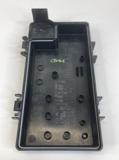 2009 2010 DODGE JOURNEY 3.5L A/T ENGINE FUSE RELAY BOX COVER CAP LID R62337-001