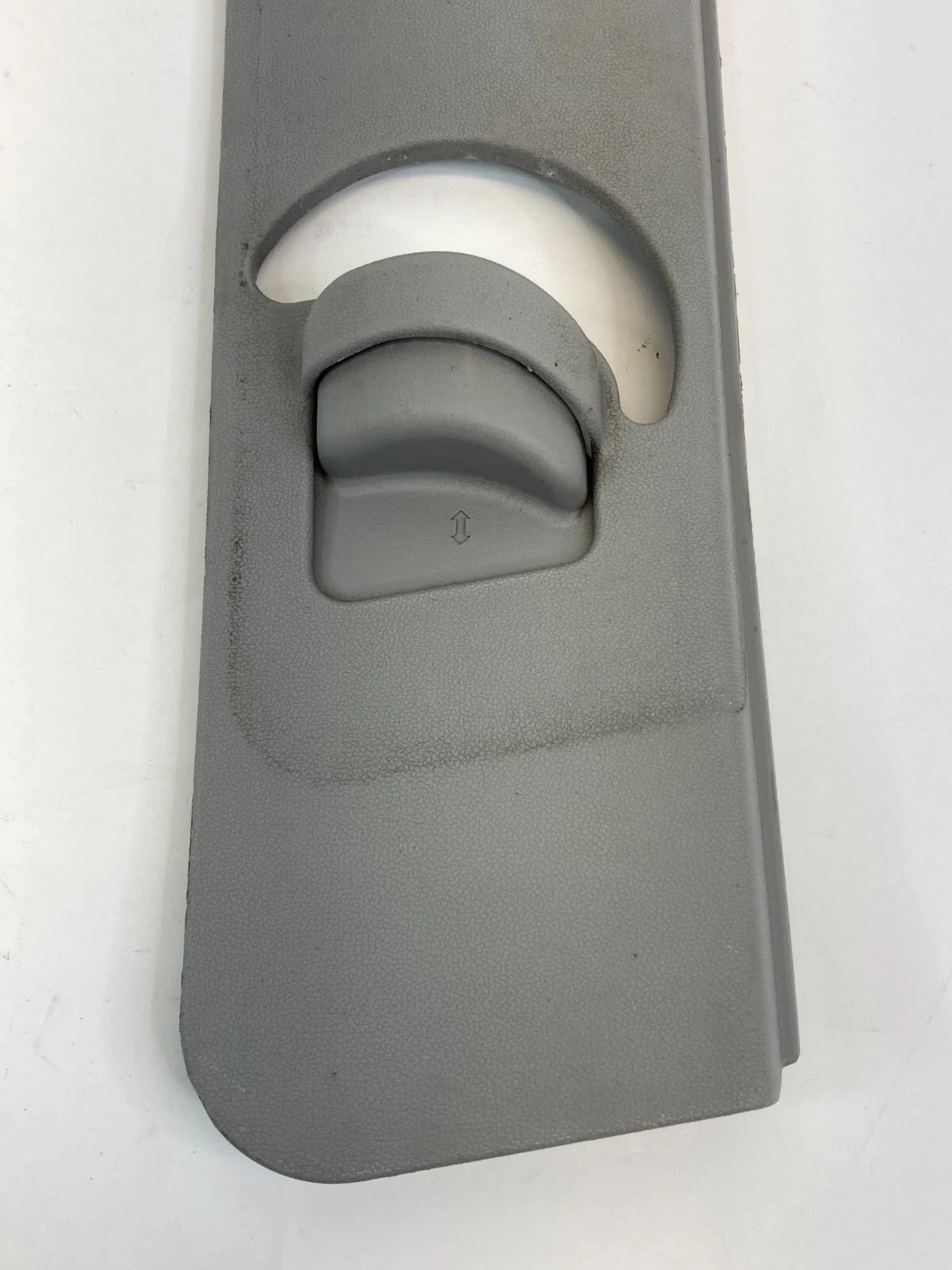 07 08 09 10 11 HYUNDAI ACCENT FRONT RIGHT UPPER CENTER PILLAR TRIM 85843-1E100