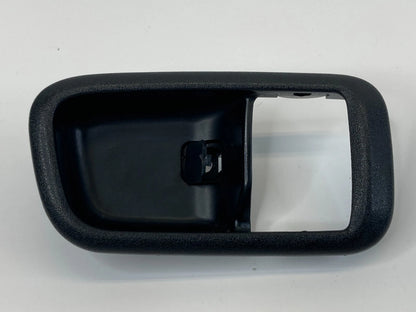 1999-2003 LEXUS RX300 FRONT RIGHT PASSENGER INNER HANDLE BEZEL COVER TRIM OEM