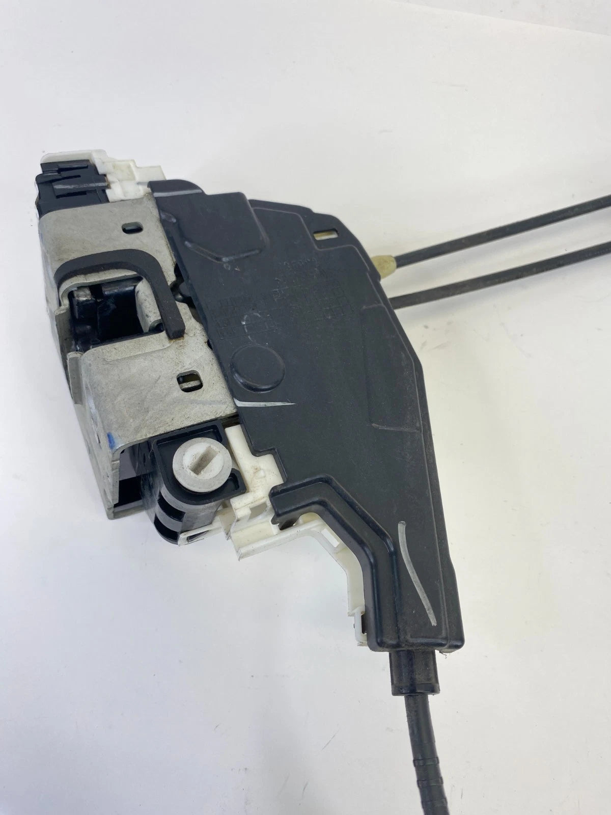 2015-2017 Chrysler 200 Rear Left Door Lock Latch Release Actuator 04589915AD