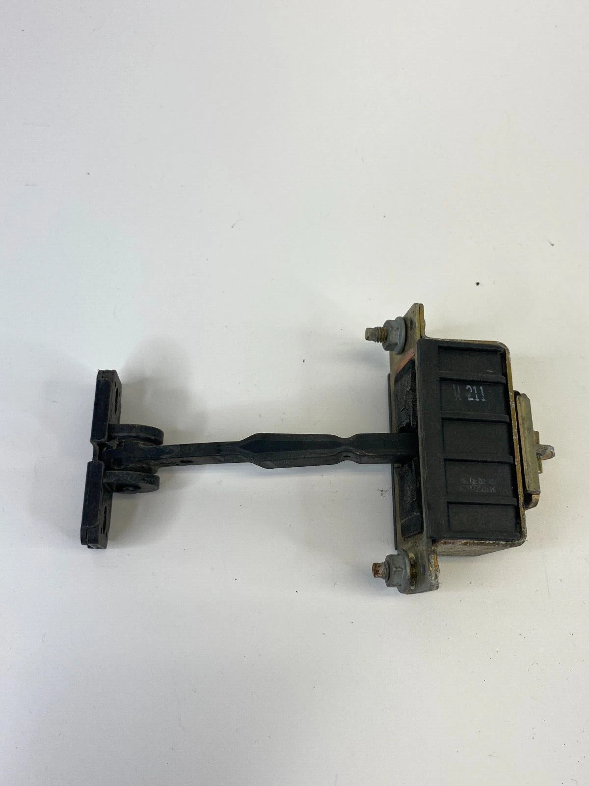2003-2009 MERCEDES-BENZ E320 REAR RIGHT DOOR CHECK STOPPER DETENT A2117300116