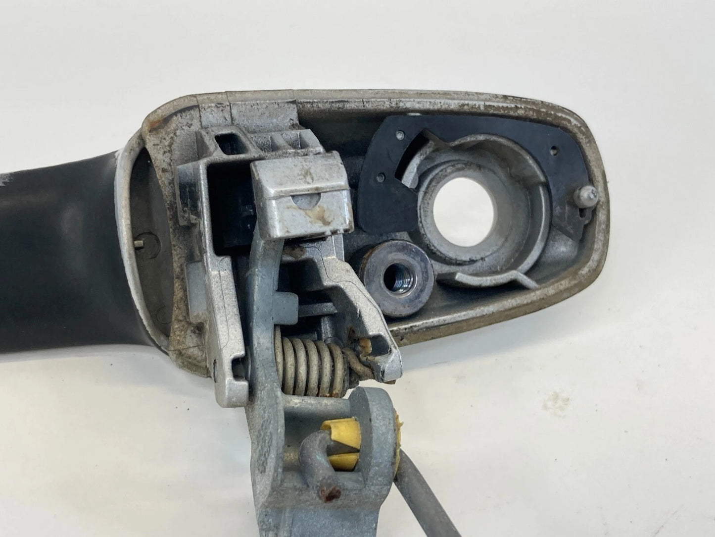 2005-2009 FORD MUSTANG FRONT LEFT EXTERIOR OUTSIDE DOOR PULL HANDLE ASSEMBLY OEM