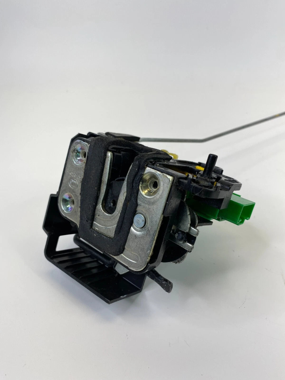 2012-2017 HYUNDAI ACCENT REAR LEFT SIDE BACK DOOR LOCK LATCH ACTUATOR OEM