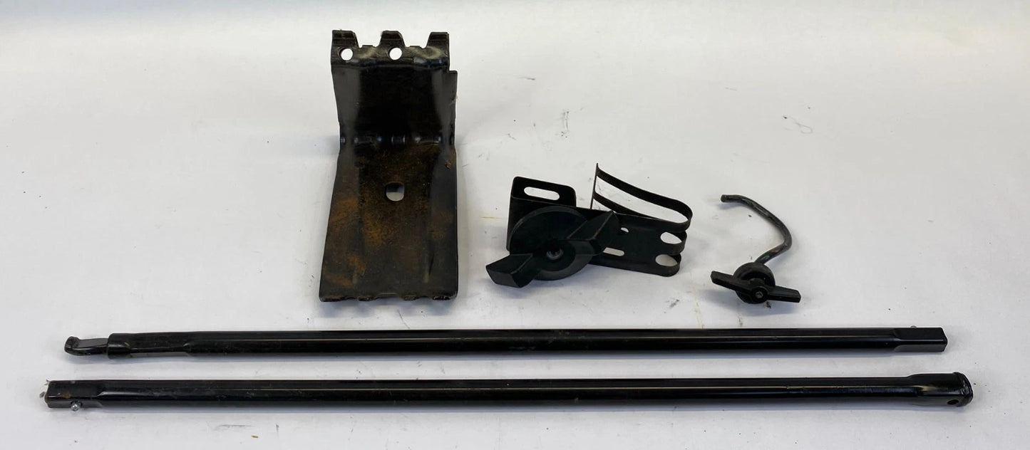 2000-2006 CHEVROLET TAHOE EMERGENCY SPARE TIRE JACK HOLDER SCREW RETAINER SET