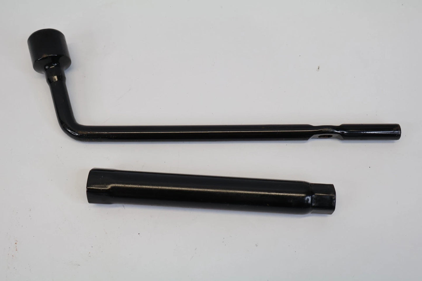 2011-2015 KIA SORENTO EMERGENCY SPARE TIRE SCISSOR JACK & TOOL LUG WRENCH OEM