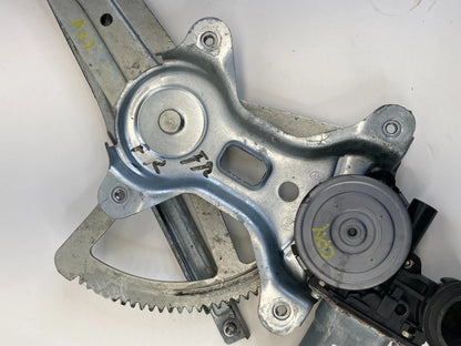 03-08 TOYOTA COROLLA FRONT RIGHT DOOR WINDOW REGULATOR W/ MOTOR 85710-AA050