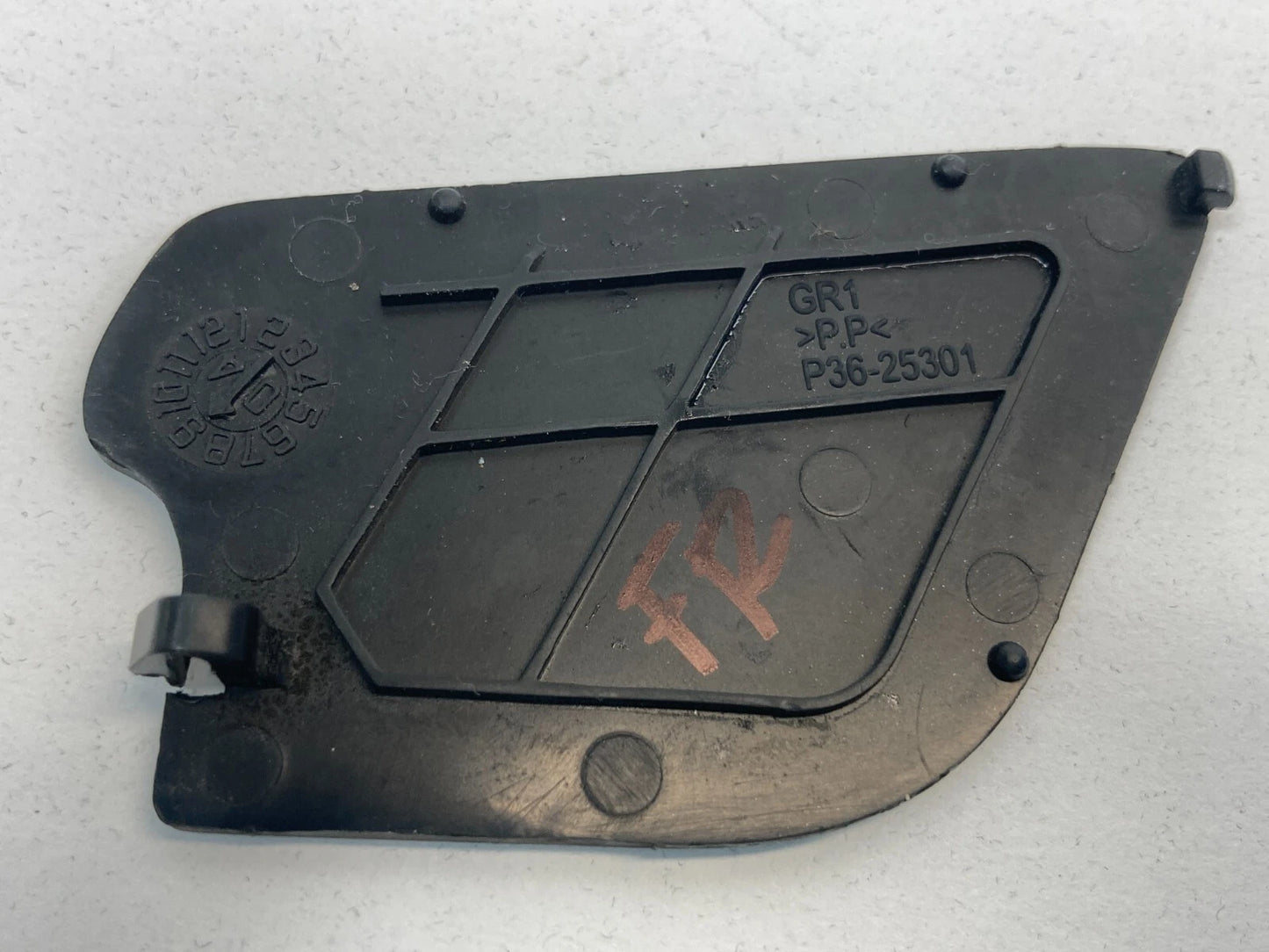 04-08 ACURA TL FRONT RIGHT SIDE DOOR INTERIOR HANDLE SCREW COVER CAP P3625301
