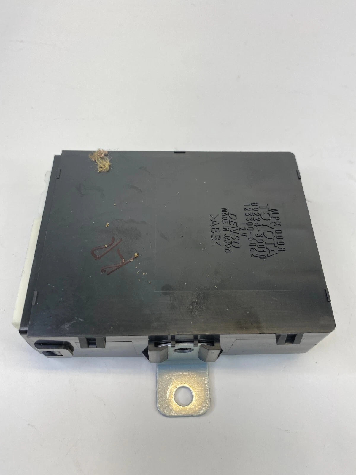 1998-2003 LEXUS GS300 REAR RIGHT DOOR MULTIPLEX CONTROL MODULE OEM 89224-30010