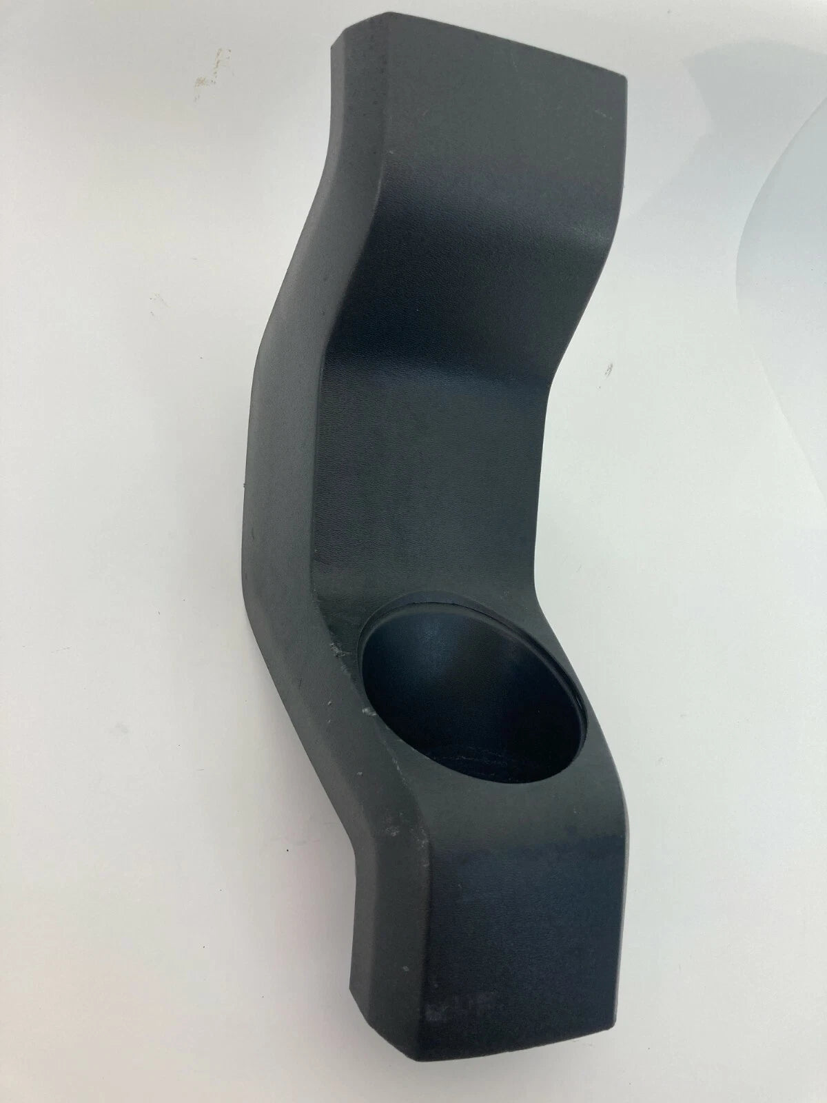 2008 2009 2010 2011 FORD FOCUS REAR CENTER CONSOLE CUP HOLDER ASSEMBLY OEM