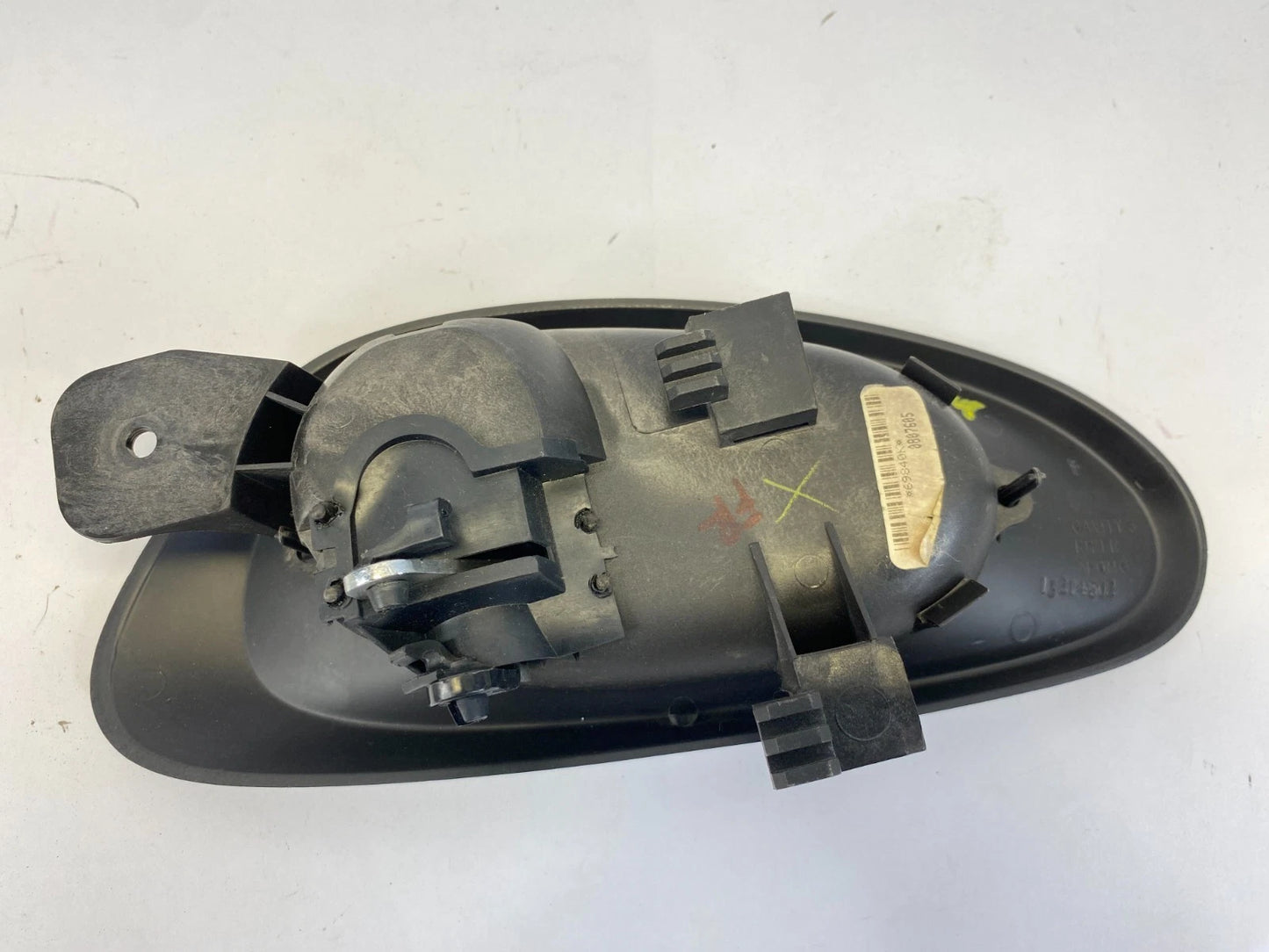 2002-2009 CHEVROLET TRAILBLAZER FRONT RIGHT SIDE INNER DOOR HANDLE 15214502 OEM