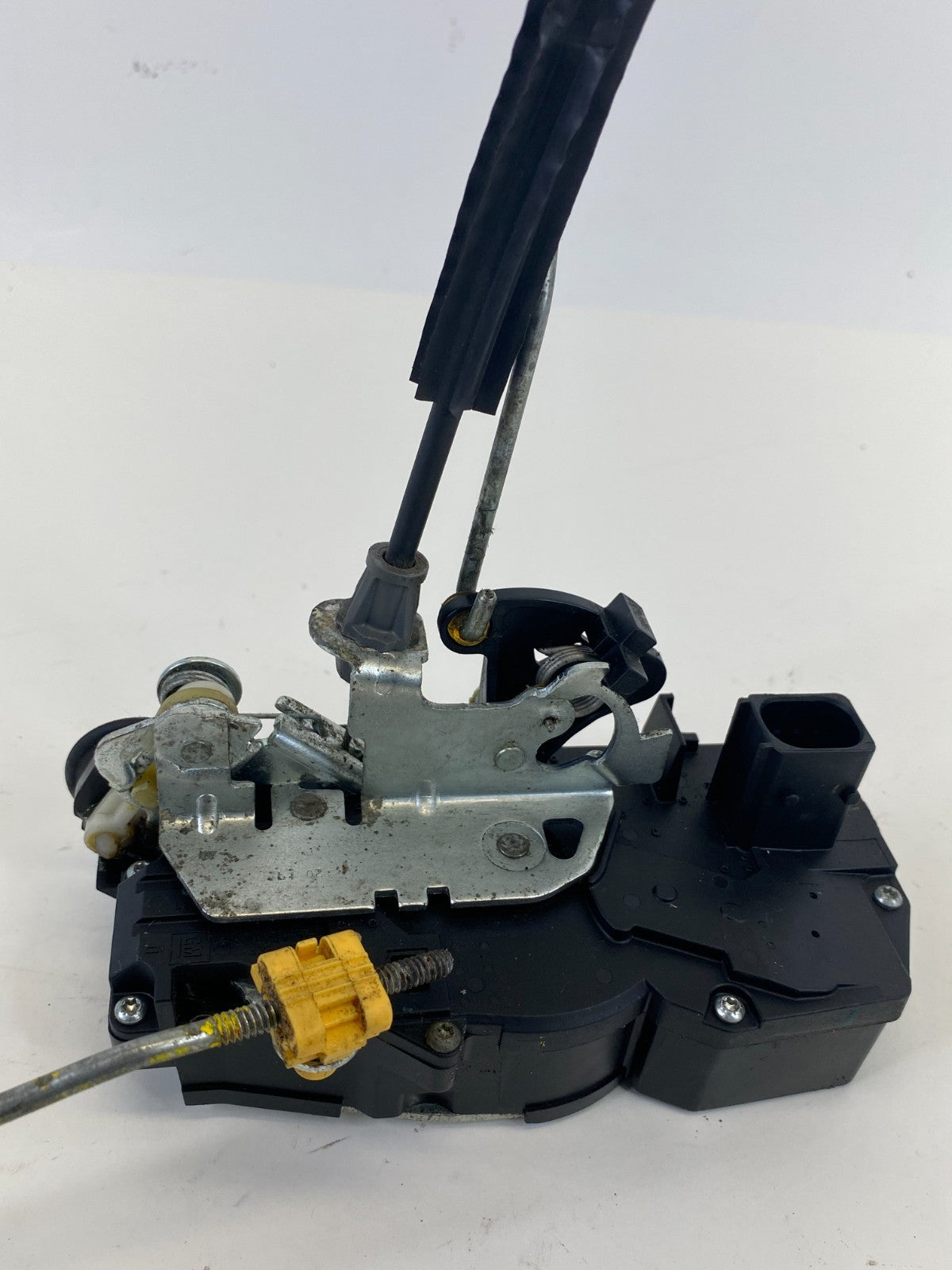 08 09 10 11 12 13 14 Cadillac CTS Rear Left Driver Door Lock Latch 25992281 OEM