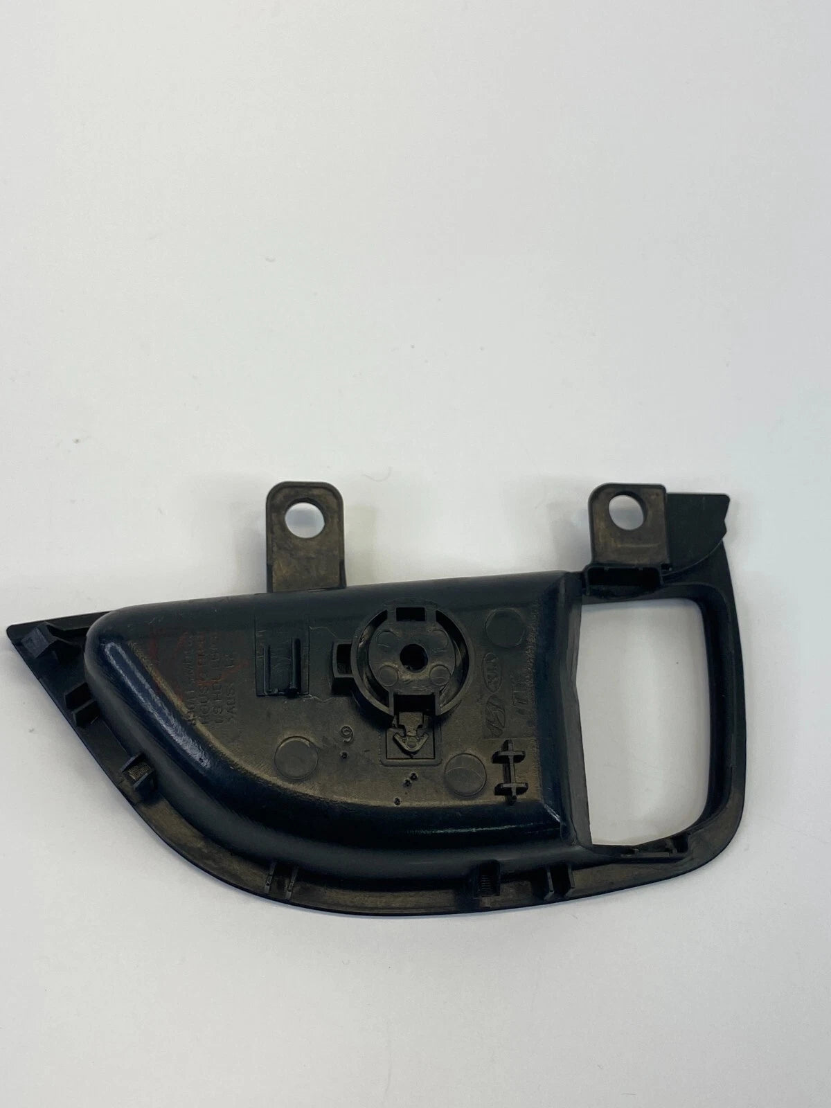 2011-2016 HYUNDAI ELANTRA REAR LEFT INNER DOOR HANDLE TRIM BEZEL 83611-MD100 OEM