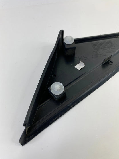 2012-2018 FORD FOCUS FRONT RIGHT FENDER OUTER DOOR CORNER COVER BM51-A16004AF
