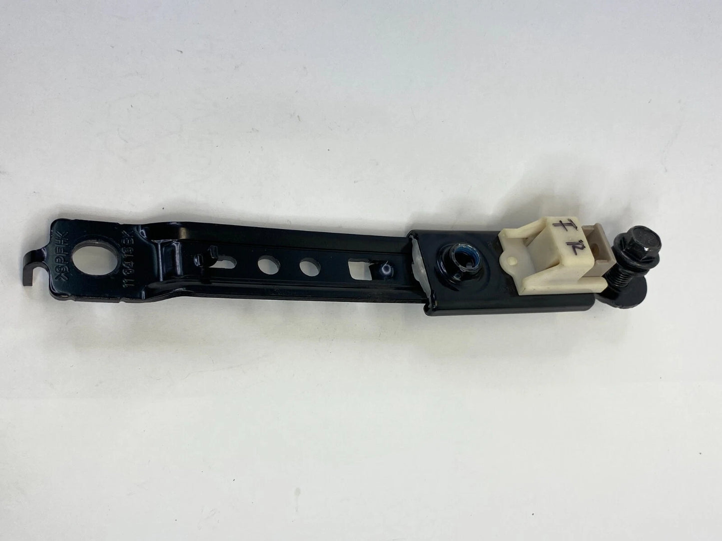 2011-2016 KIA FORTE FRONT RIGHT PASSEGER SIDE SEAT BELT HEIGHT ADJUSTER OEM
