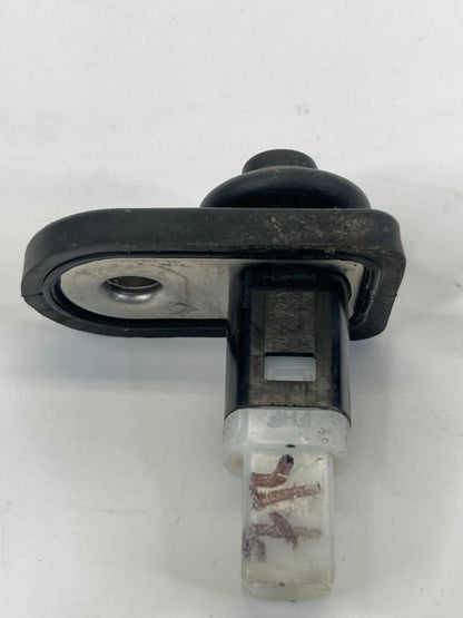 2007-2015 HYUNDAI SONATA FRONT RIGHT DOOR AJAR JAMB LIGHT SWITCH SENSOR OEM
