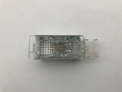 2007-2018 VW VOLKSWAGEN JETTA SEDAN INNER WARNING LIGHT GLOVE BOX LAMP 7L0947415
